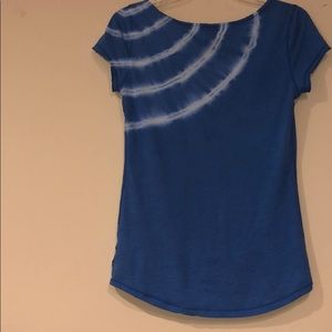 Aeropostale Blue & White medium top